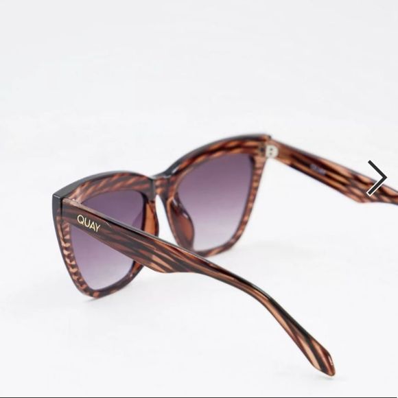 Host Pick! NEW! RArE Quay For Keeps espresso striped cat eye sun… main image 9